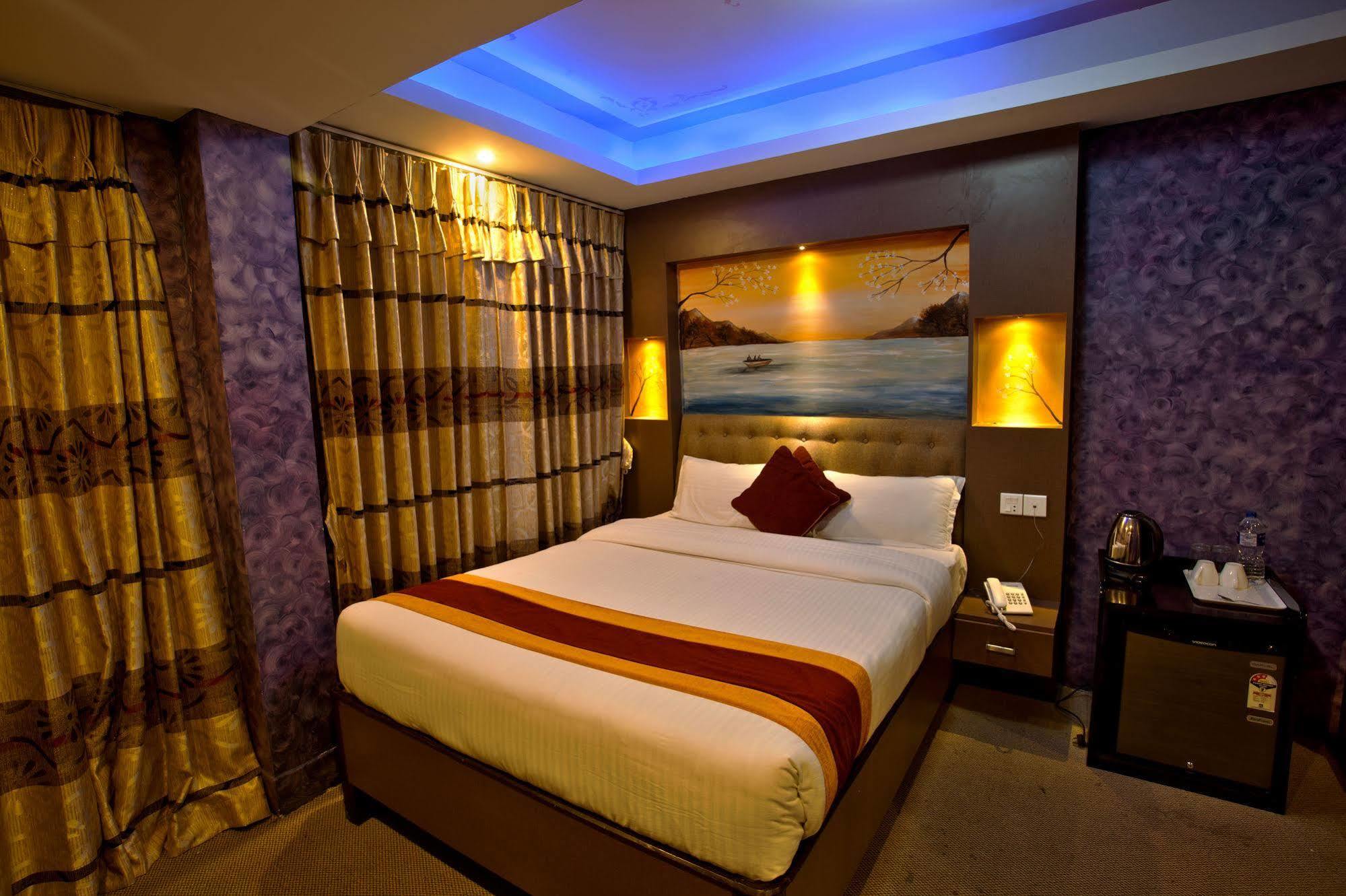 Hotel Nepal Tara Káthmándú Exteriér fotografie