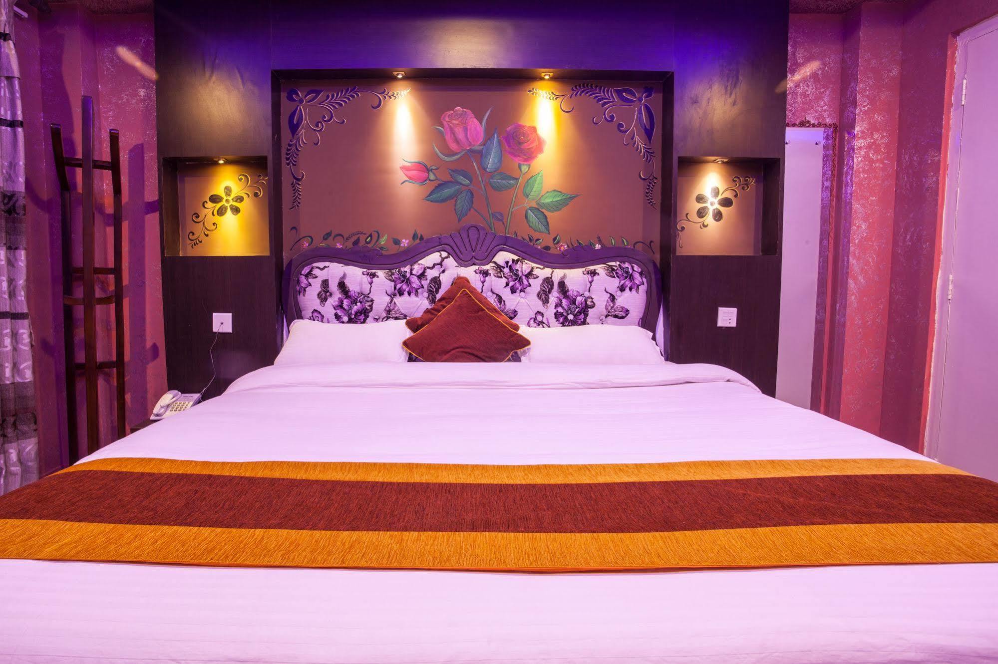 Hotel Nepal Tara Káthmándú Exteriér fotografie