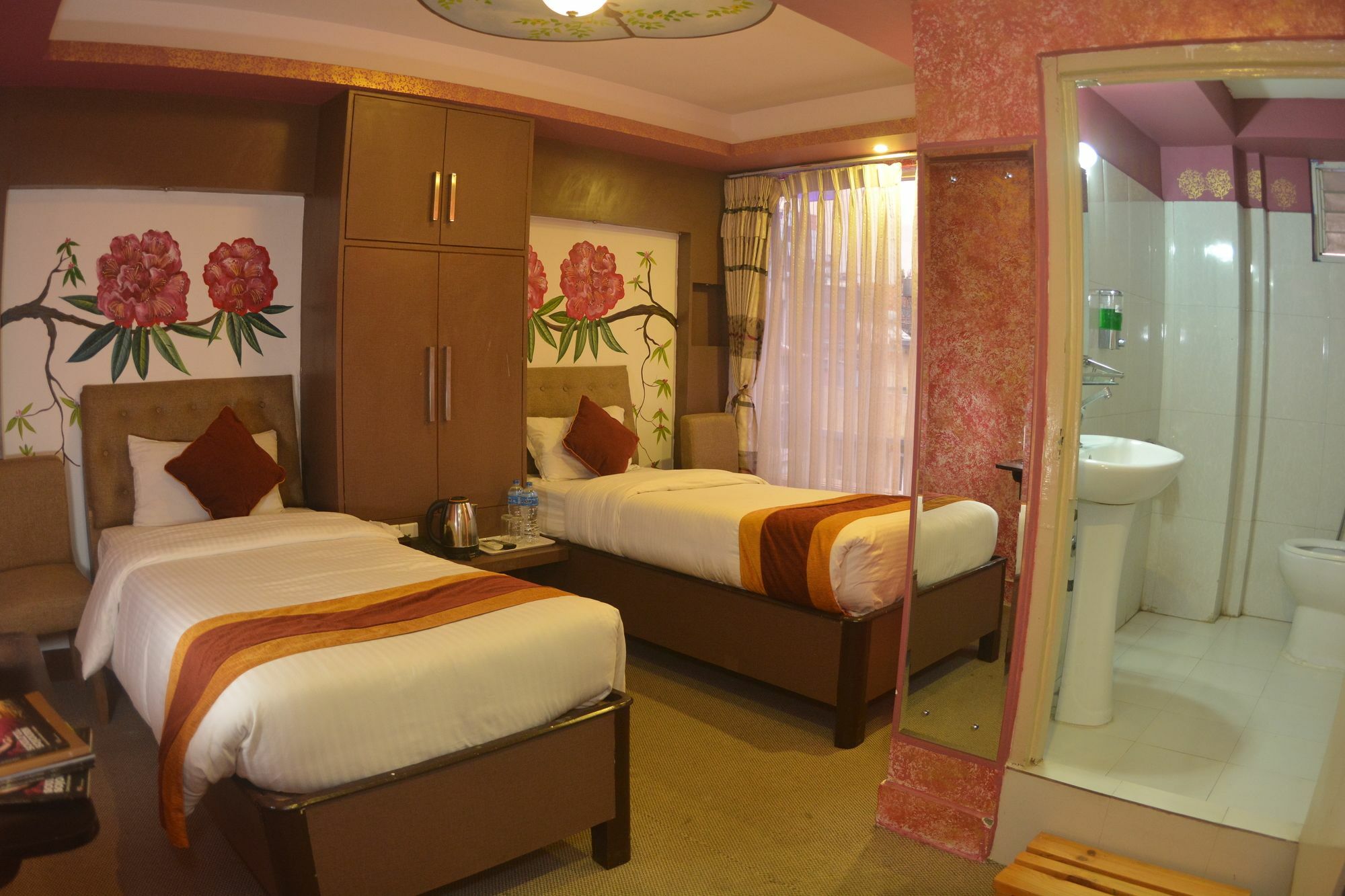 Hotel Nepal Tara Káthmándú Exteriér fotografie